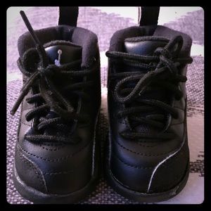 Infant All Black Jordan 12